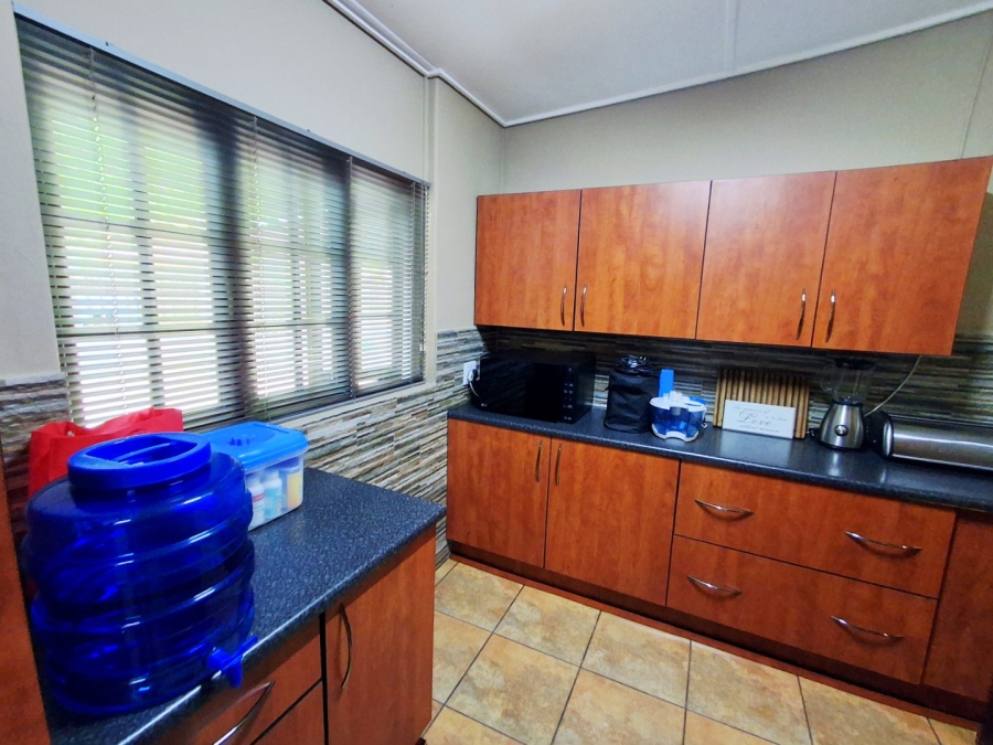 5 Bedroom Property for Sale in Sasolburg Ext 4 Free State
